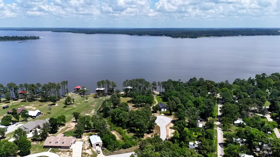 21581 Joe Paul Lane, Chandler, TX 75758 - Image #2