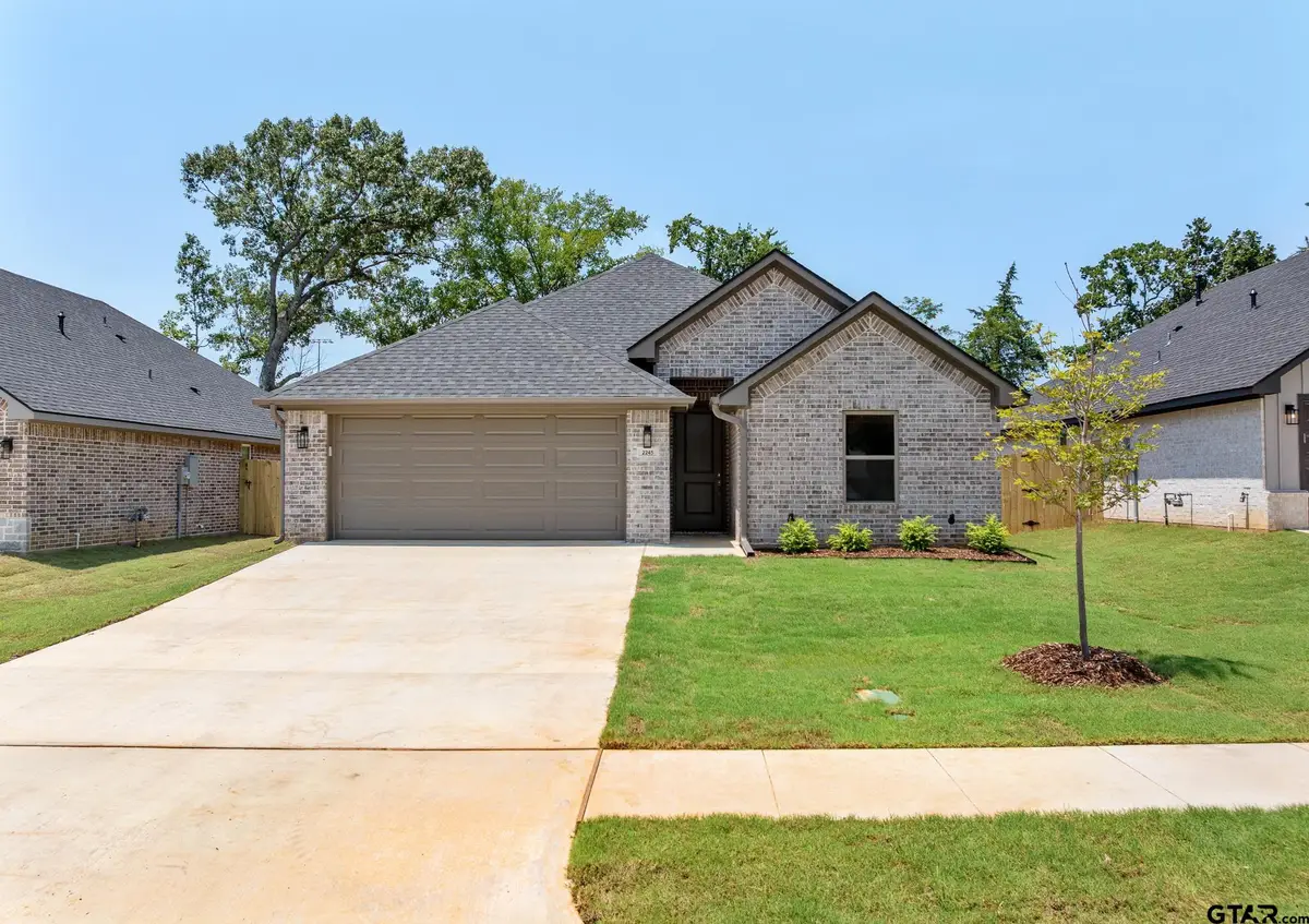 2245 Dogwood Park Blvd, Tyler, TX 75707 - Image #1