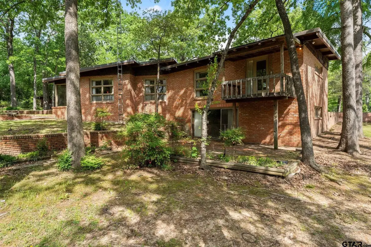 101 Bluebird St, Mount Pleasant, TX 75455 - Image #1