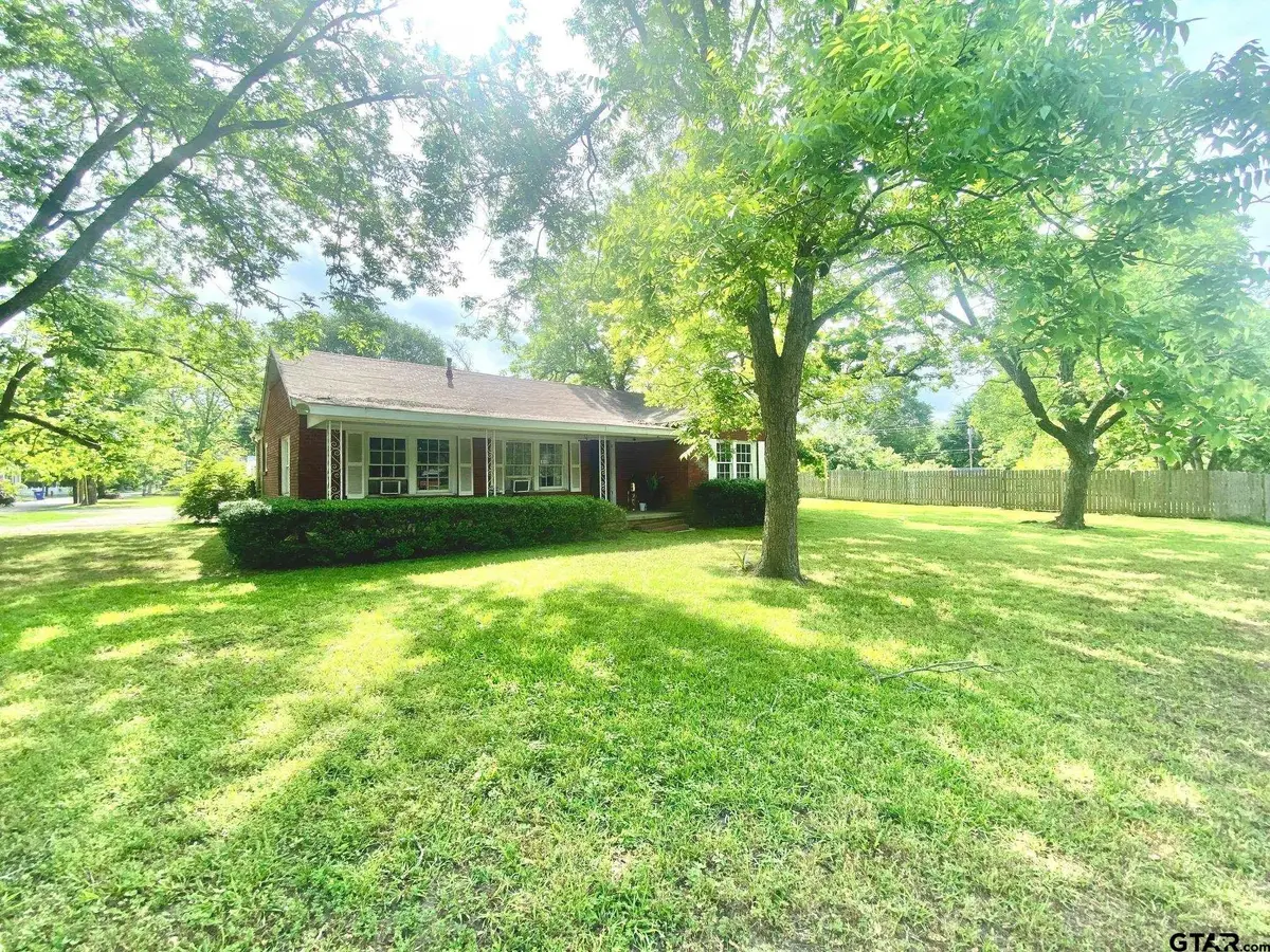 710 N 6th Street, Crockett, TX 75835 - #1