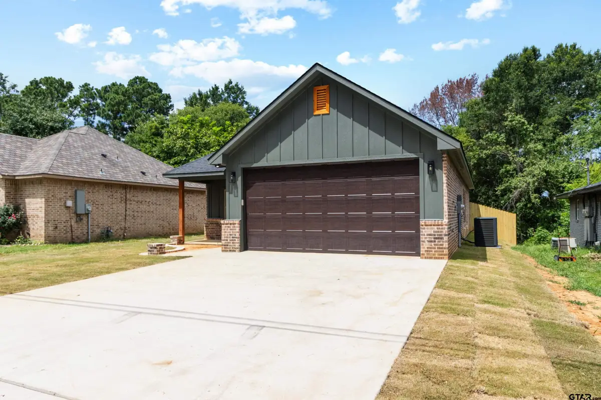 2514 N GLASS, Tyler, TX 75702 - #1