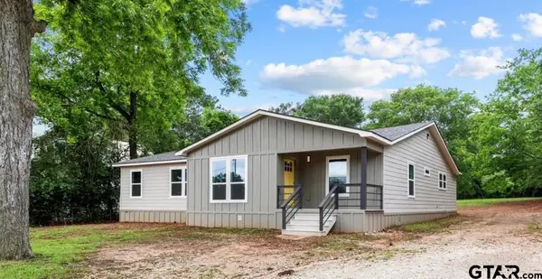 601 N 4th Street, Crockett, TX 75835