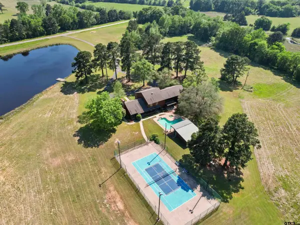 1173 FM 130, Daingerfield, TX 75638