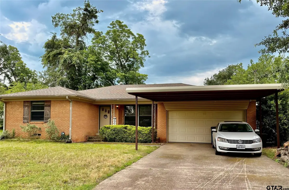 508 Helena Street, Winnsboro, TX 75494 - Image #1