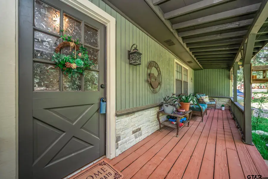 141 Cedar St., Rusk, TX 75785 - #3