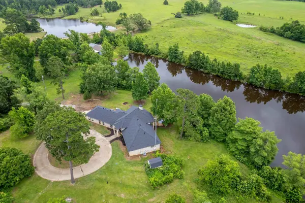 293 County Road 2768, Mineola, TX 75773