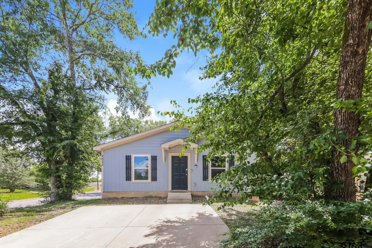 2525 N Tenneha Avenue, Tyler, TX 75702 - Image #1