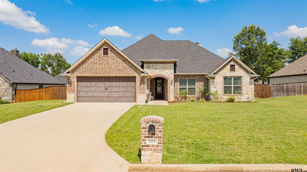 223 Saddle Brook Circle, Hallsville, TX 75650 - Image #1