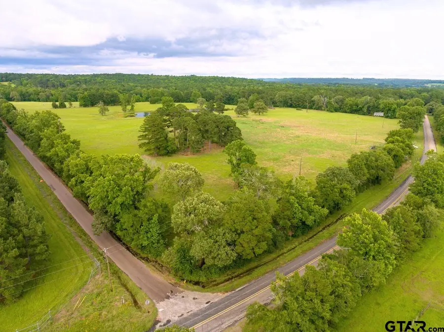 2 County Road 1224, Elkhart, TX 75839 - #3