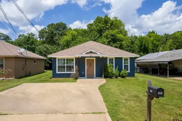 1107 East 8th, Mount Pleasant, TX 75455