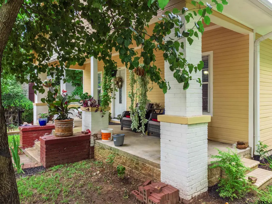 427 E Locust St, Tyler, TX 75702 - Image #3