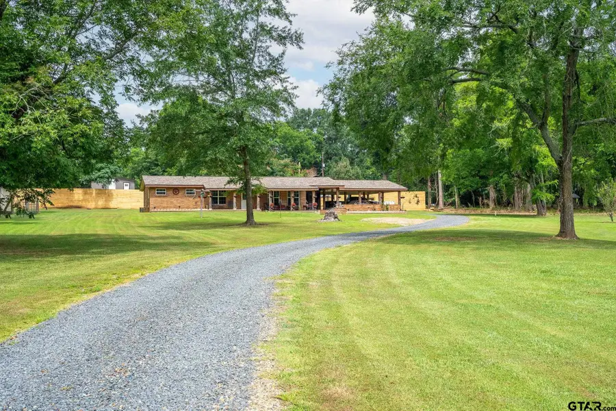 519 E E WL Doc Dodson, Naples, TX 75568 - Image #3