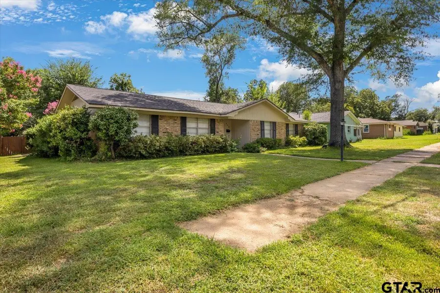 315 Ridgecrest, Tyler, TX 75701 - Image #3