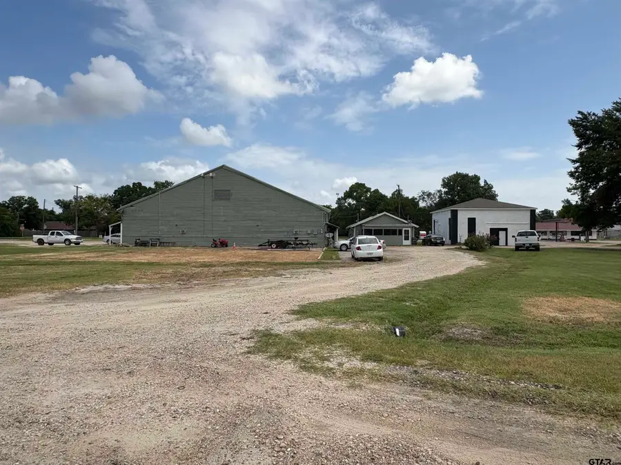 923 W Dallas Ave, Cooper, TX 75432 - Image #3