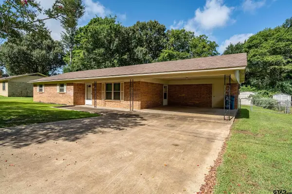 209 Beach Street, Jacksonville, TX 75766