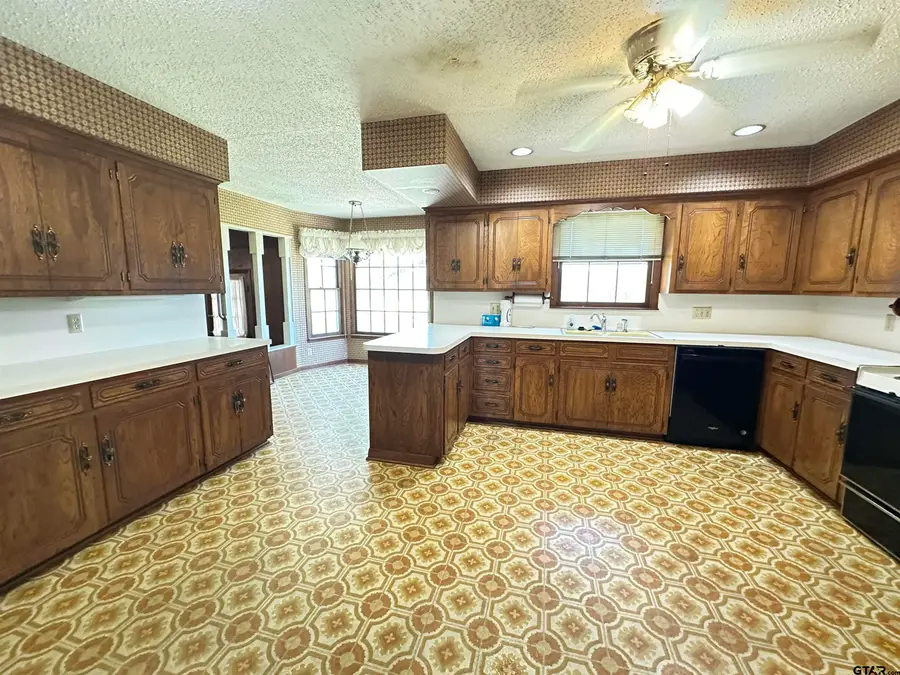 1825 CR 3201, Jacksonville, TX 75766 - Image #3