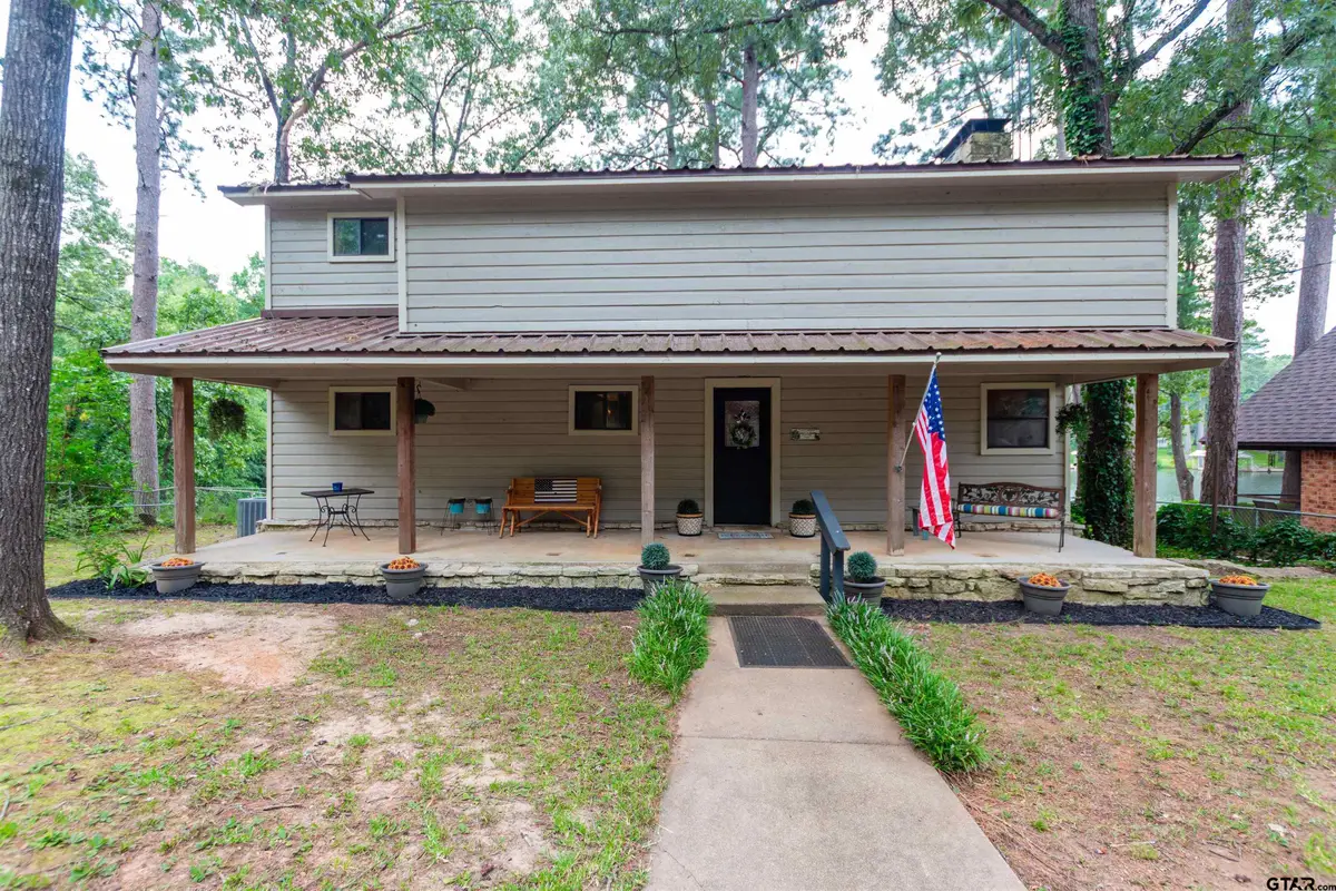 115 Lago Vista Ln, Jacksonville, TX 75766 - Image #1