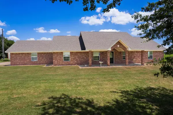 511 SW CR 3010, Mt Vernon, TX 75457