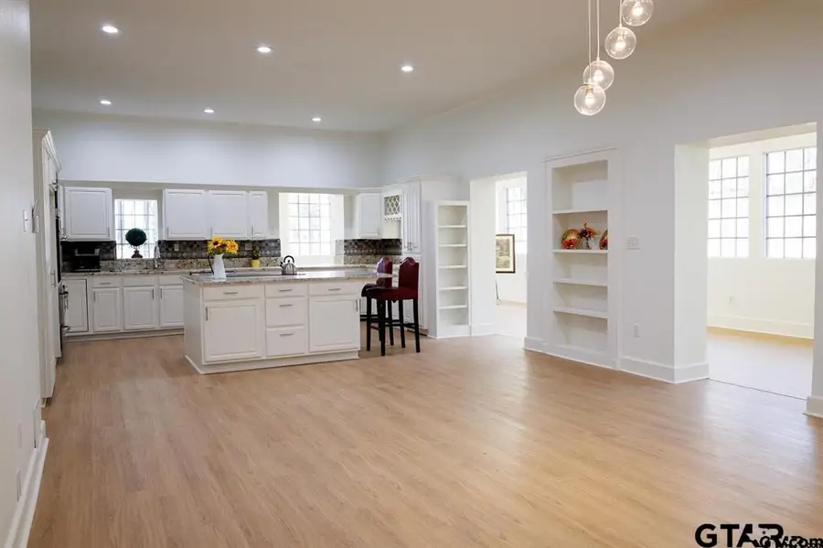 10724 County Road 2180, Whitehouse, TX 75791 - Image #2