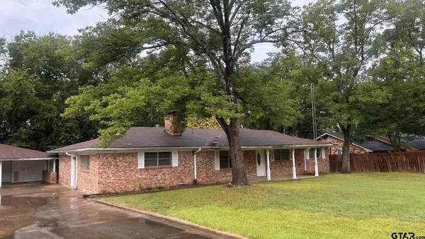 205 Short Dr, Canton, TX 75103