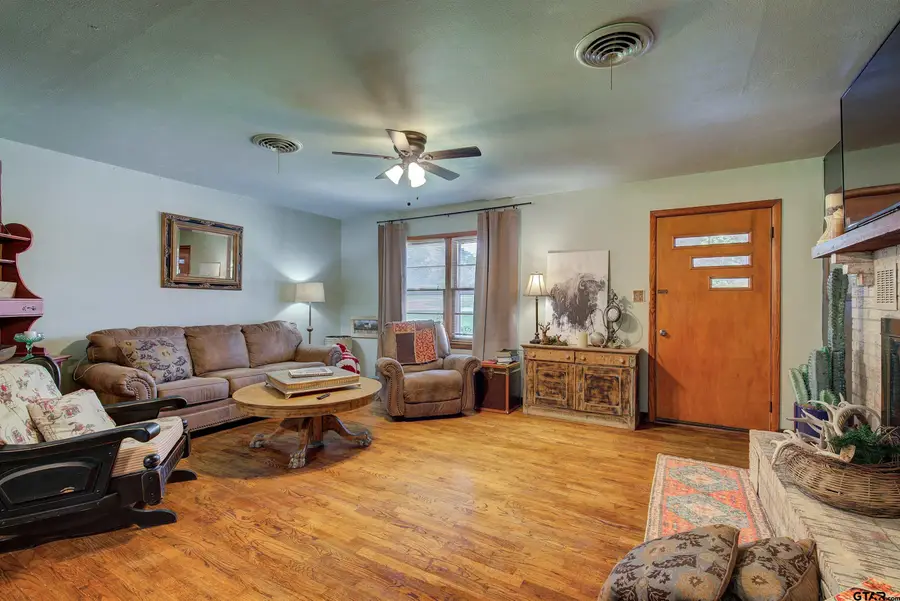 1010 N Main, Winnsboro, TX 75494 - #2