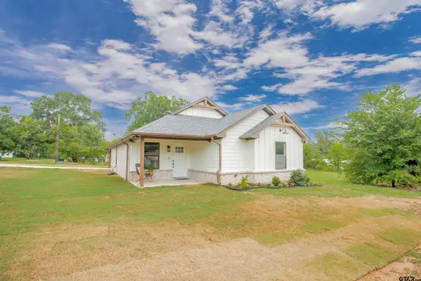 113 W Magnolia, Troup, TX 75789