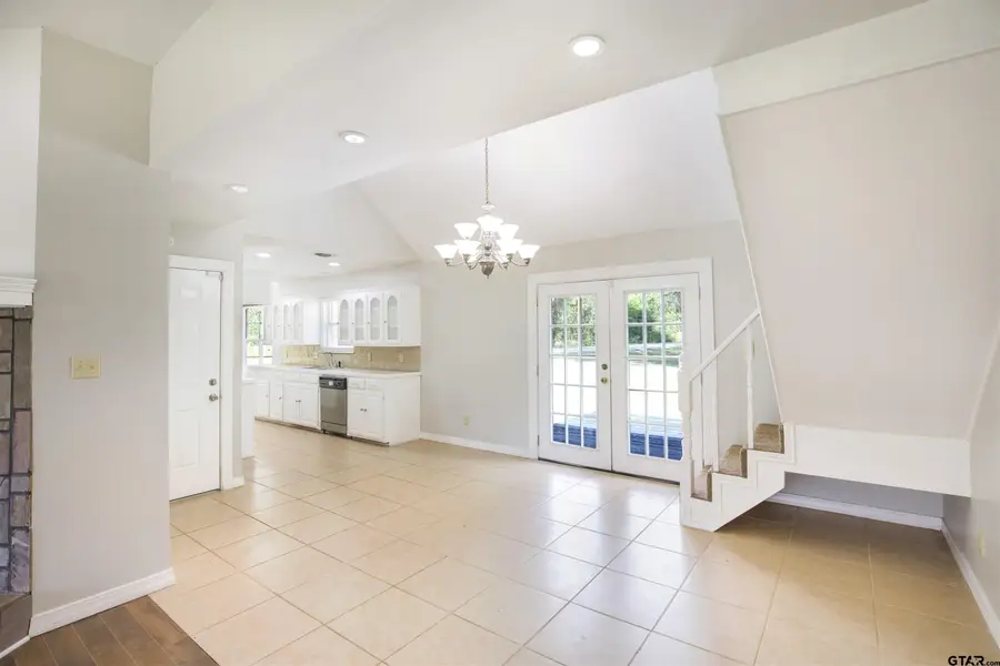 118 E G McMillan Way, Daingerfield, TX 75638 - Image #2