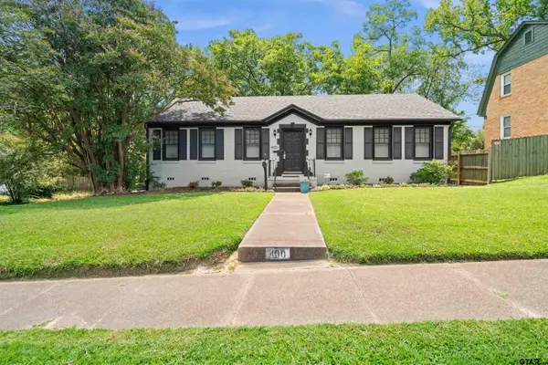 400 Lindsey Ln, Tyler, TX 75701