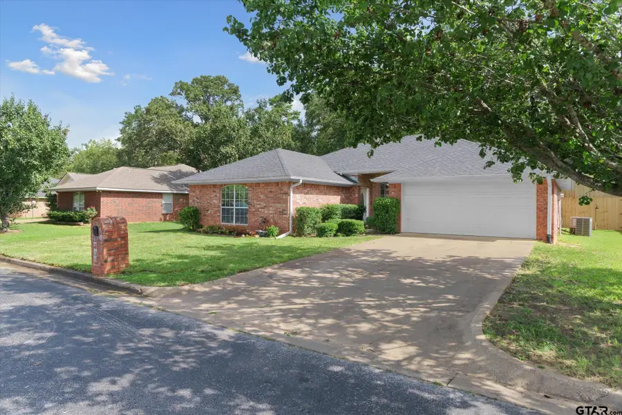 222 Amanda Court, Whitehouse, TX 75791 - Image #3