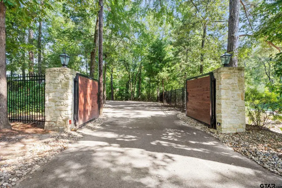 17924 CR 2332, Whitehouse, TX 75791 - Image #2