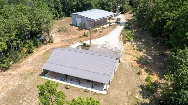 7352 Iris Ln., Ore City, TX 75683