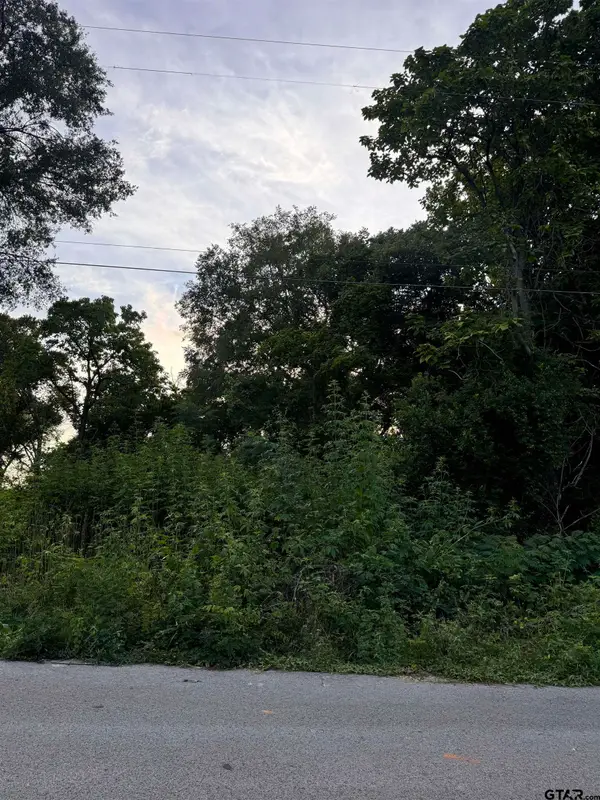 809 & 815 Boyd Ave, Tyler, TX 75701