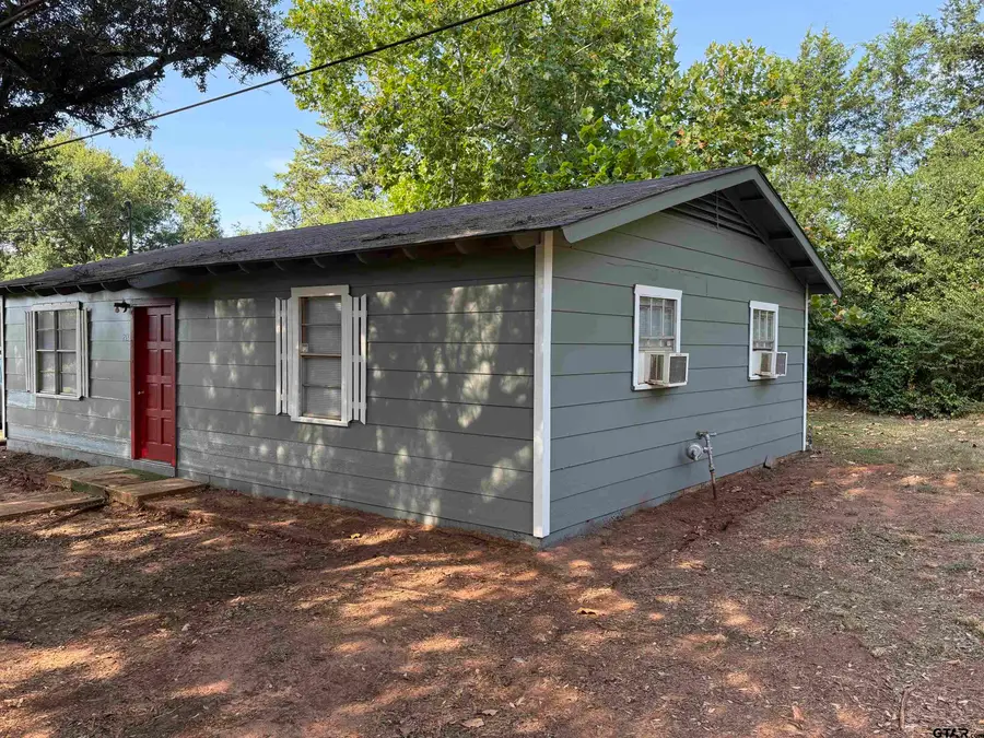 211 Garner Ln, Jacksonville, TX 75766 - Image #3