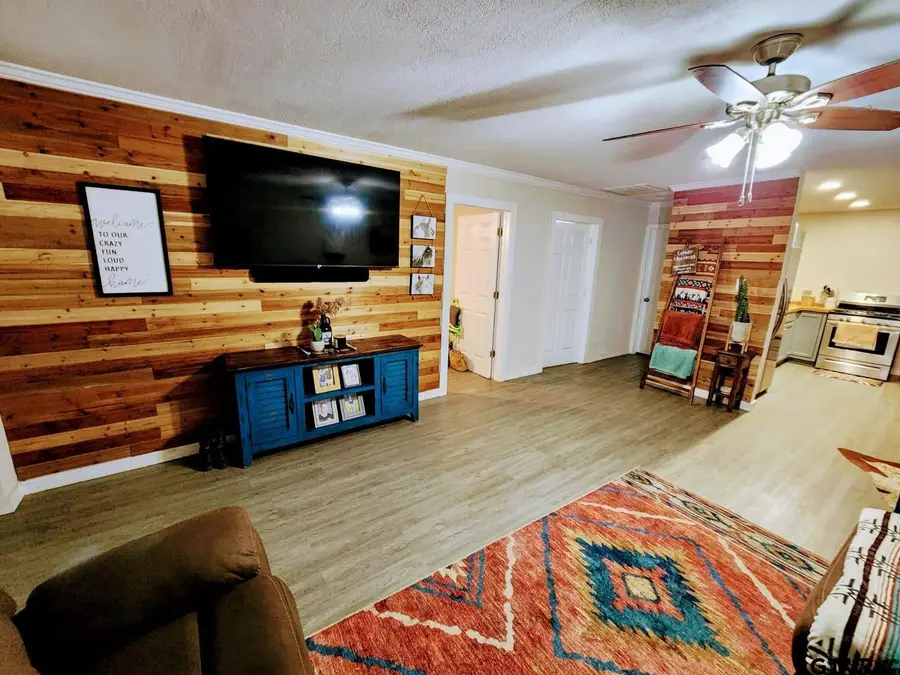 2722 An County Road 359, Palestine, TX 75803 - Image #3