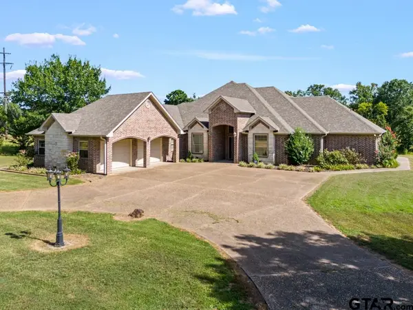100 Lantana, Gilmer, TX 75644