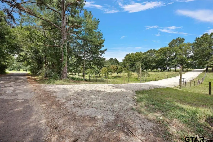 1538 OQuinn Road, Pollok, TX 75969 - Image #2