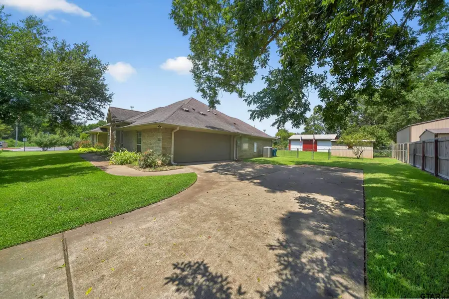 201 Glenda Street, Whitehouse, TX 75791 - Image #3