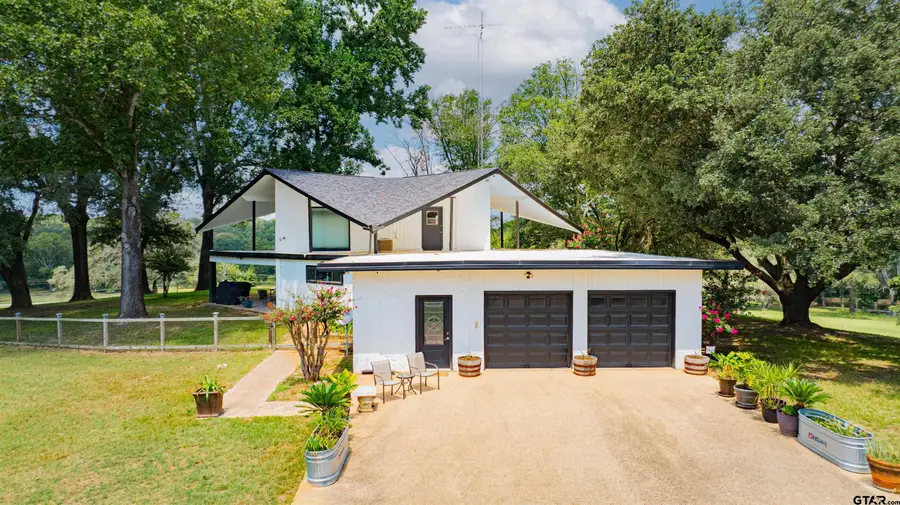 15698 N Peninsula Rd, Whitehouse, TX 75791 - Image #2