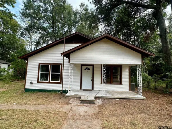 1102 Myrtle, Kilgore, TX 75662