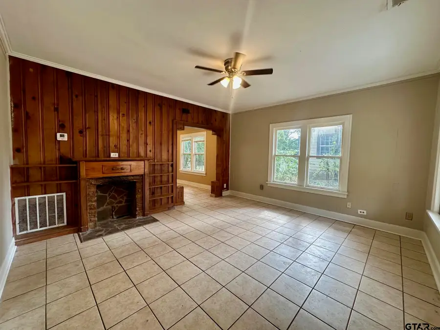 1102 Myrtle, Kilgore, TX 75662 - Image #2