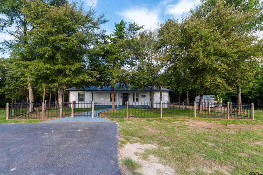 14227 CR 438, Lindale, TX 75771 - Image #2