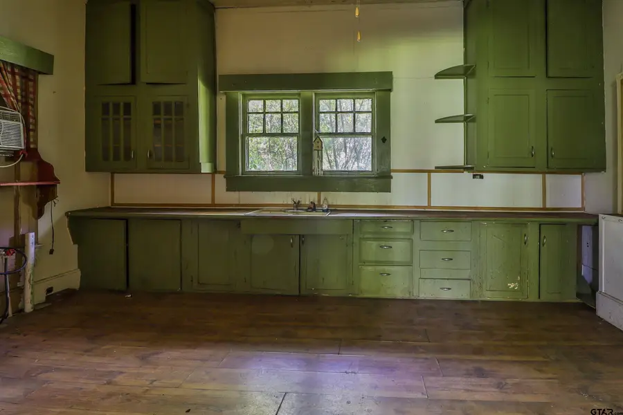 501 N Spring, Grand Saline, TX 75140 - Image #3