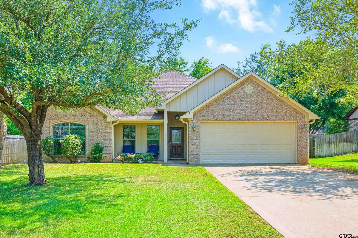 704 Windover Lane, Bullard, TX 75757 - Image #1