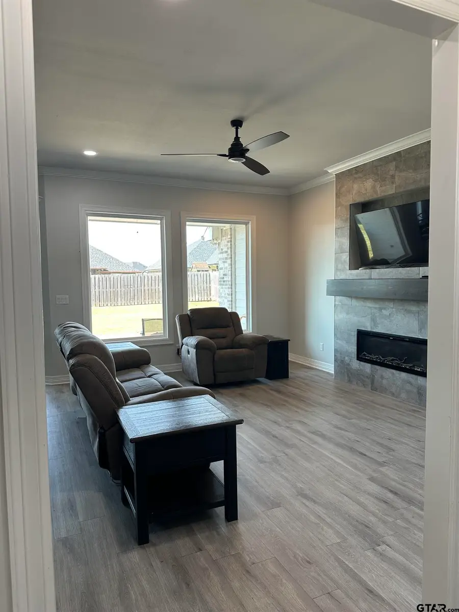 1713 Tres Drive, Whitehouse, TX 75791 - Image #2