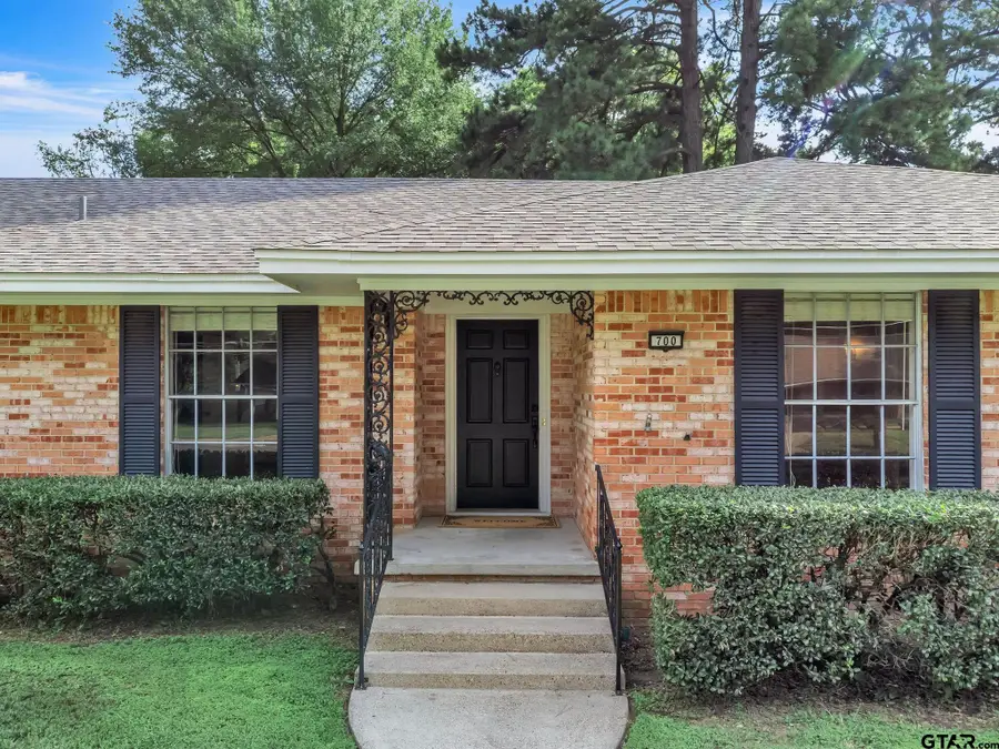 700 Emily Dr., Longview, TX 75601 - Image #2