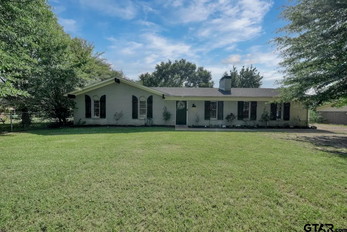 203 Green Lane Trail, Whitehouse, TX 75791 - Image #1