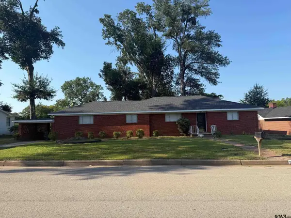 2408 Hunter St., Tyler, TX 75701