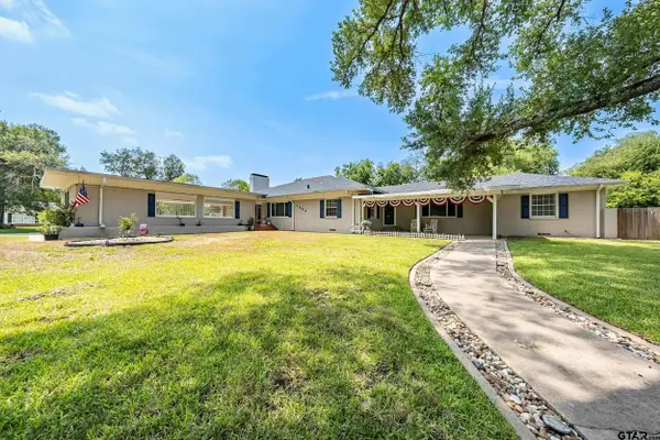 1003 Hillcrest, Jacksonville, TX 75766
