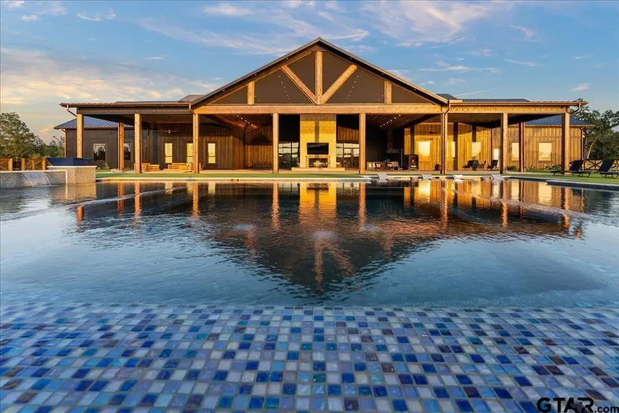 18245 W FM 16, Lindale, TX 75771 - Image #2