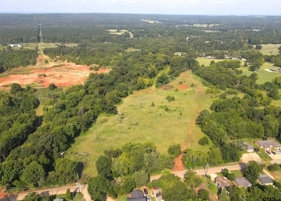 000 Gillespie Ave, Jacksonville, TX 75766 - Image #2